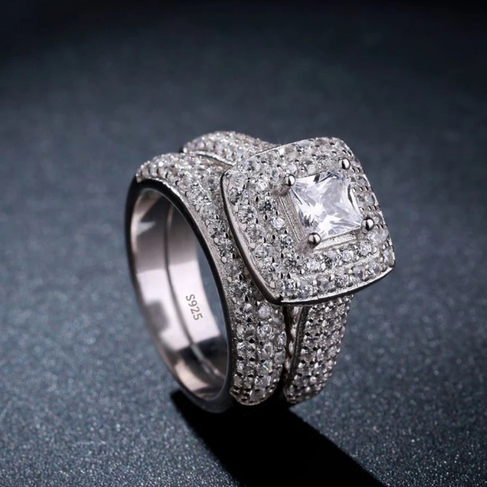 NEW SET 925 STERLING SILVER DIAMOND RING, CUTE RING, SHINY RING. - Picture 3 of 6